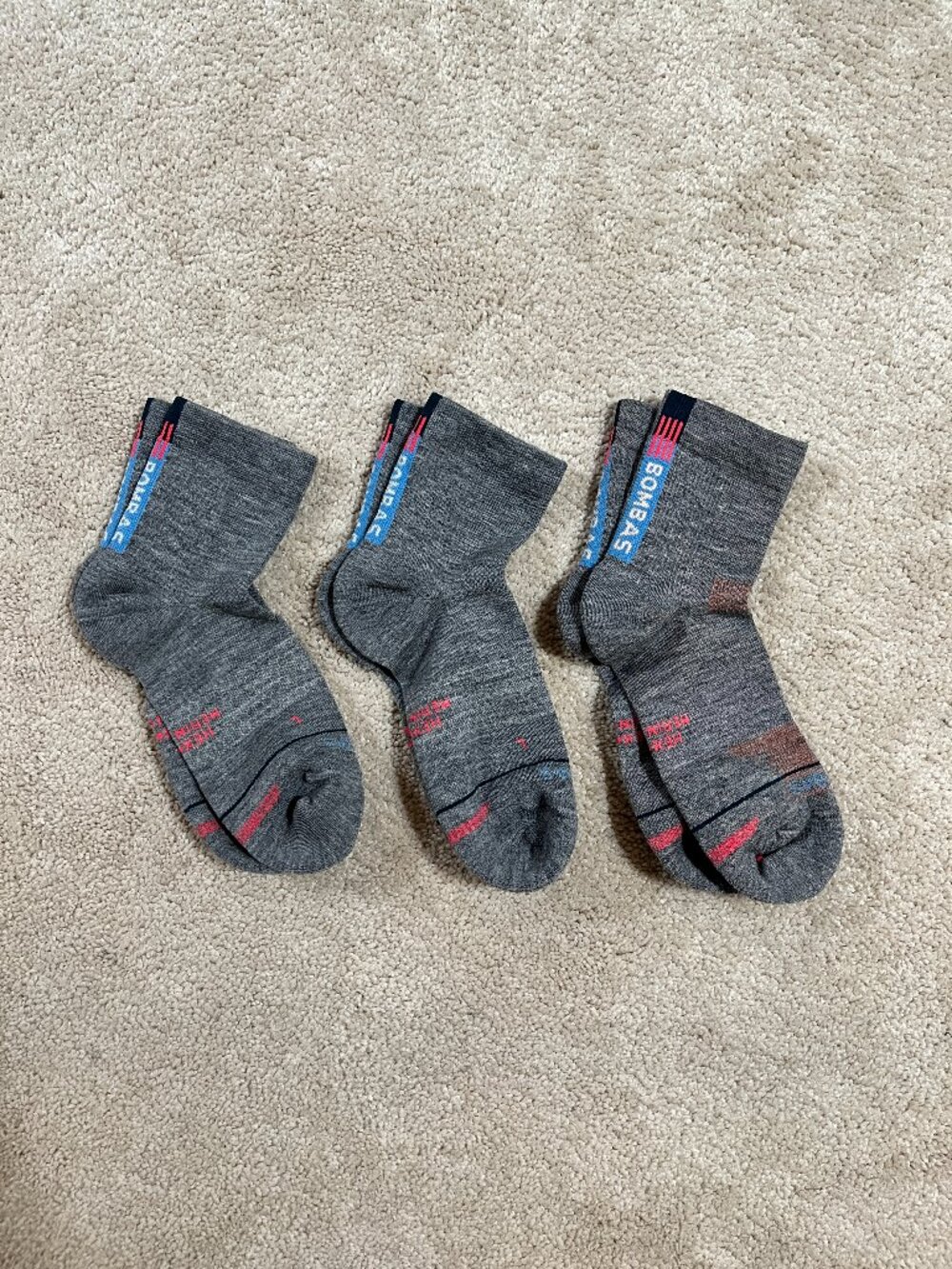 New 3-Pack BOMBAS merino wool HexTec Run Midweight Quarter Socks Med Unisex Grey